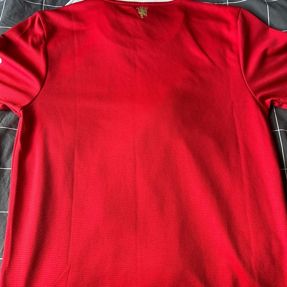 Adidas Manchester United Home Jersey 2021/22 - Picture 4 of 4